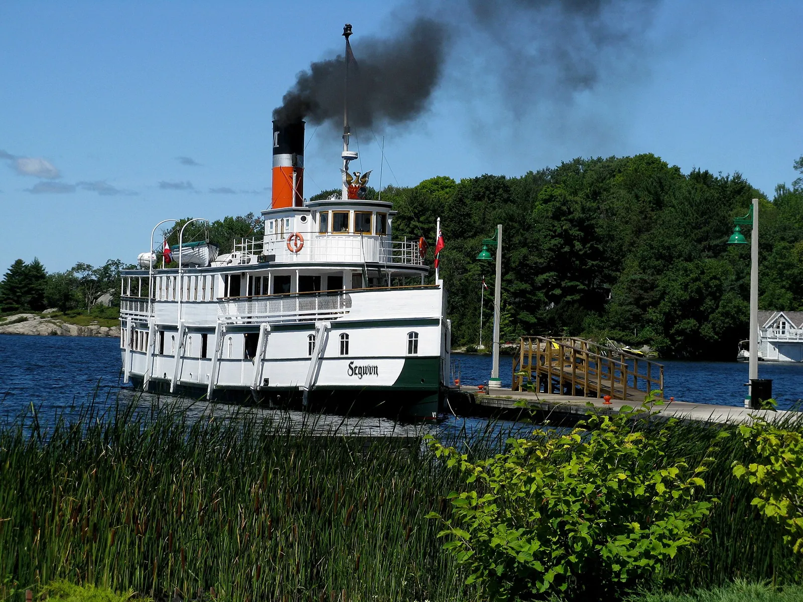 Muskoka Steamships